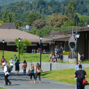 フットヒルデアンザカレッジ Foothill-De Anza Community College District フットヒルカレッジ Foothill College