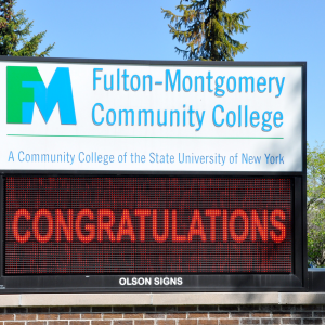 フルトンモンゴメリーコミュニティカレッジ Fulton-Montgomery Community College (FMCC) ニューヨーク校 New York Campus