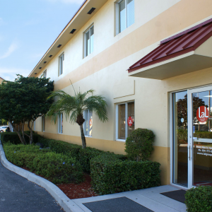 LaLランゲージセンター LaL Language Centres フォートローダーデール校 Fort Lauderdale Campus