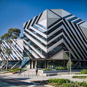 モナシュ大学 Monash University