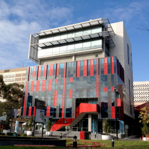 スウィンバーン工科大学 Swinburne University of Technology ホーソン校 Hawthorn Campus