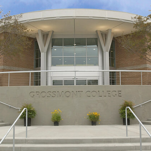 グロスモントカレッジ Grossmont College